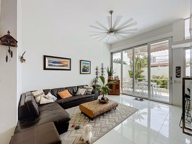 Venta de casa en Altos del Golf