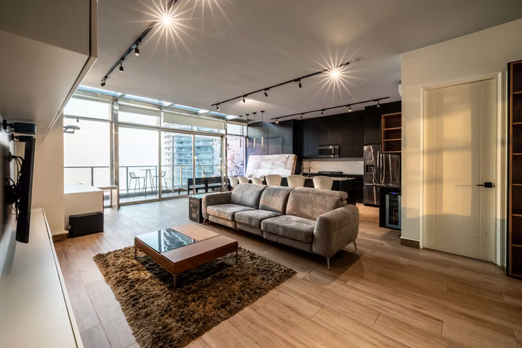 Loft de diseño con vista al mar en Pacific Village