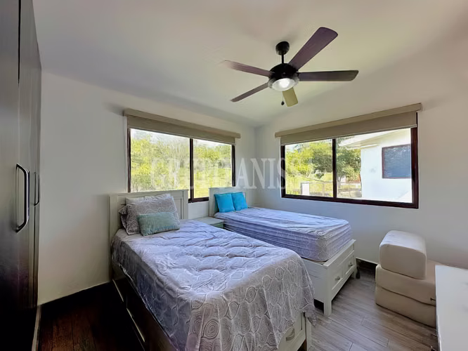 Oportunidad! Se Alquila Bella Casa Amoblada en Rio Mar San Carlos