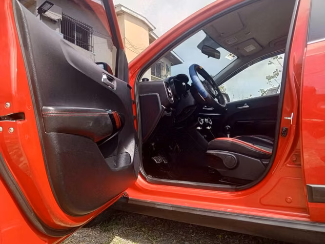 KIA PICANTO GT LINE AUTOMATICO - Imagen 6