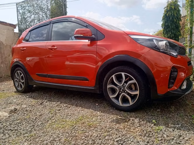 KIA PICANTO GT LINE AUTOMATICO
