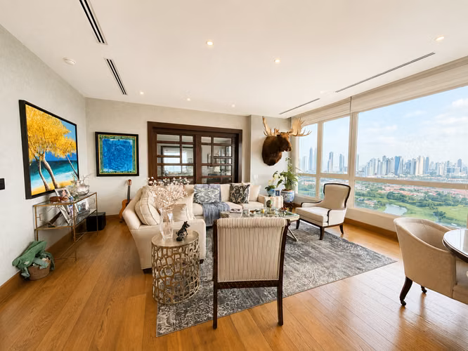 Apartamento de Lujo en Venta | PH The Heritage | Santa María Golf & Country Club