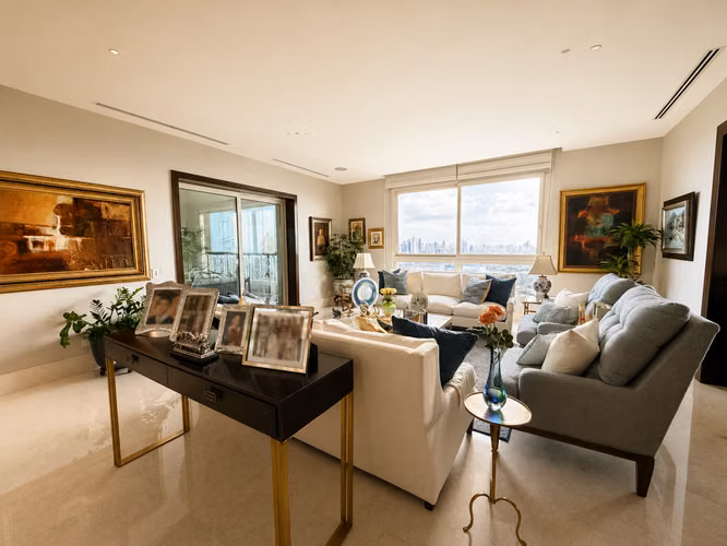Apartamento de Lujo en Venta | PH The Heritage | Santa María Golf & Country Club