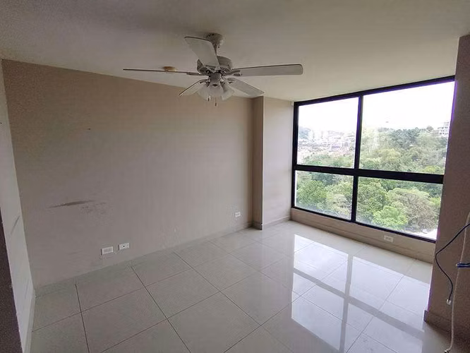 Apartamento en venta Condado Country Club LC