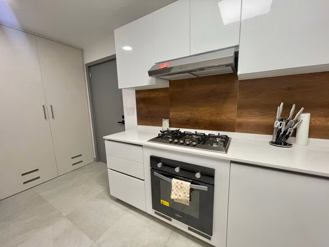 APARTAMENTO AMOBLADO EN ALQUILER – PH VAN GOGH | EL CANGREJO P