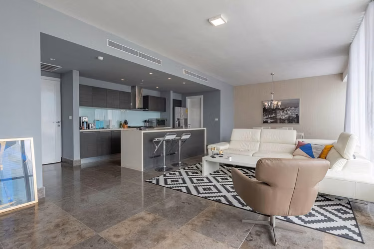 RR ALQUILER DE APARTAMENTO EN AVENIDA BALBOA PH YOO AND ARTS