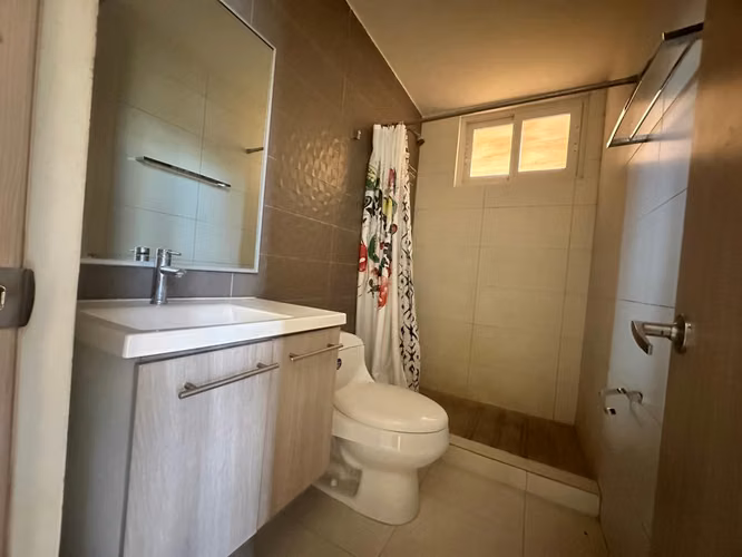 VENTA DE APARTAMENTO EN TORRES DE VERSALLES II