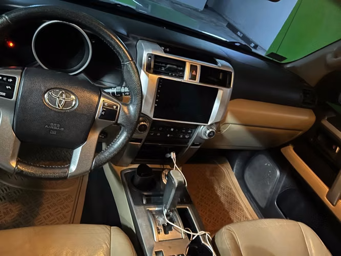 Toyota 4Runner 2010 | 115,000 km | Excelente Estado Mecánico
