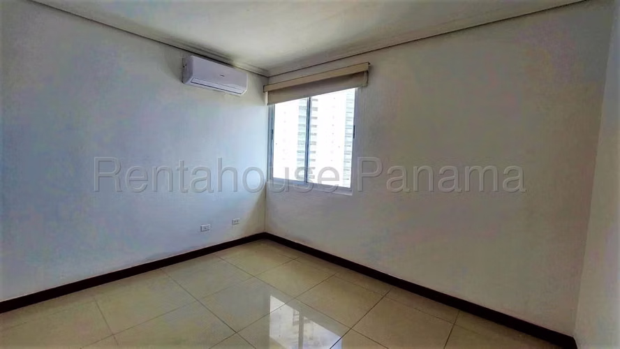 Venta de Apartamento en Altos del Golf Ph Bahia del Golf Solo Cliente Directo LFC