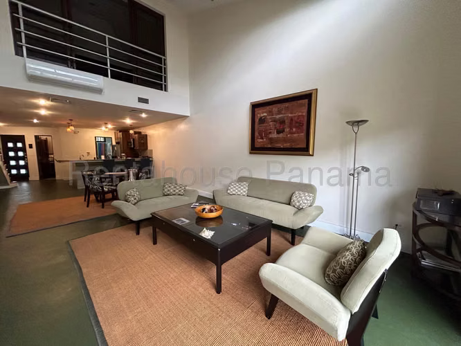 Exclusivo Loft Amoblado en Venta en Clayton 26PPM7214