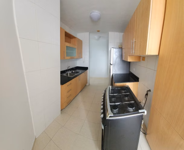 APARTAMENTO FULL AMOBLADO  125 MTS 3 REC CUARTO Y BAÑO EMPLEADA