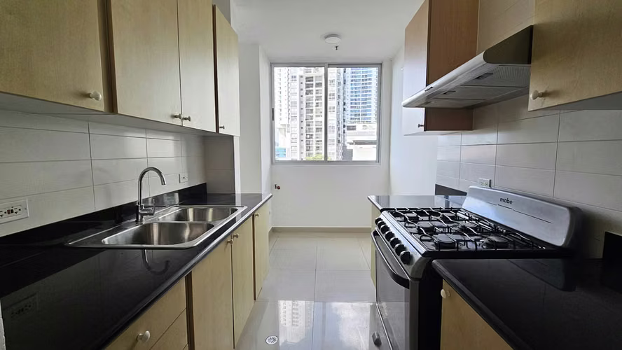 ALQUILER DE APARTAMENTO EN COSTA DEL ESTE - TERRAZA PRIVADA - Imagen 4