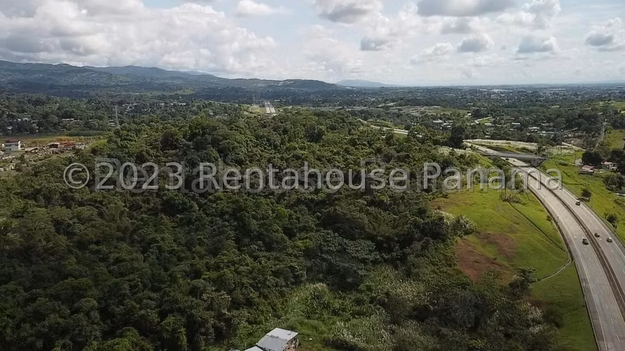 Terreno en Venta en Pedregal JG