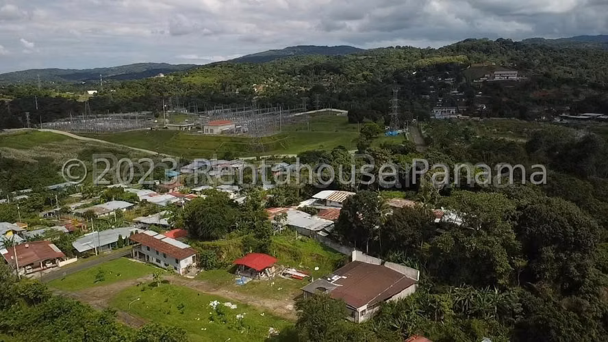 Terreno en Venta en Pedregal JG