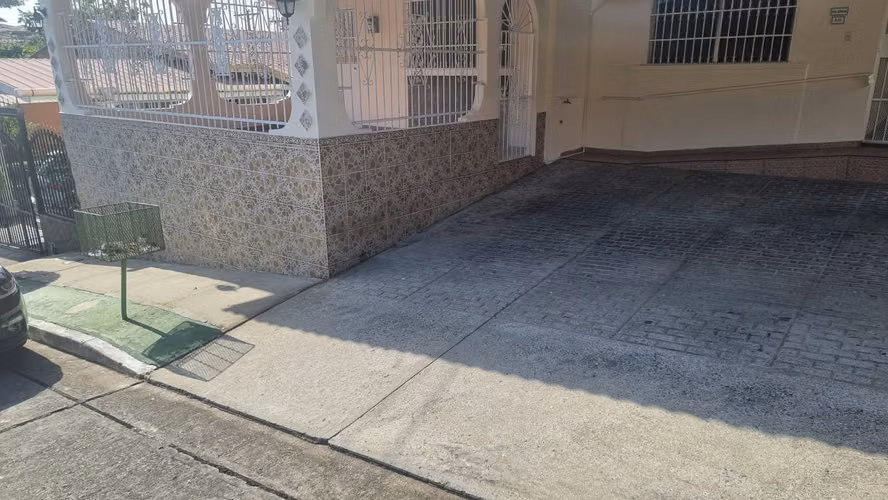 Venta de Casa en Villa Lucre