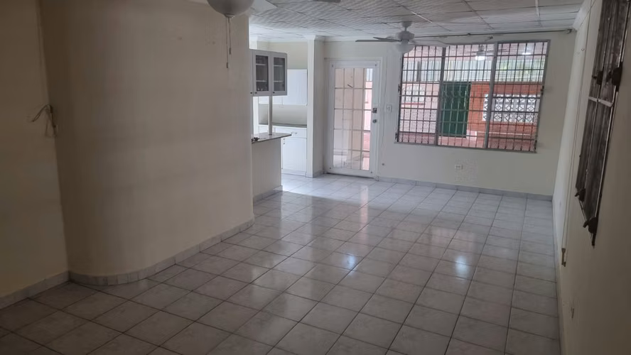 Venta de Casa en Villa Lucre