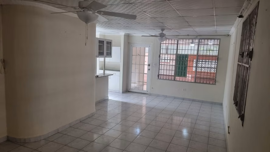 Venta de Casa en Villa Lucre