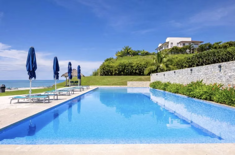 APARTAMENTO DE PLAYA EN CASAMAR- SAN CARLOS