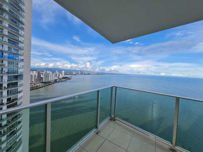 APARTAMENTO   FRENTE AL MAR AMOBLADO - Imagen 15
