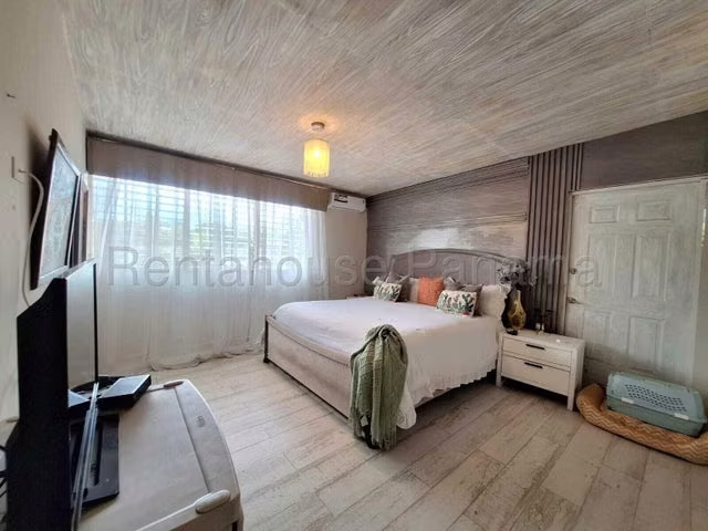 Casa en venta Las Cumbres Gonzalillo 26YCG8214