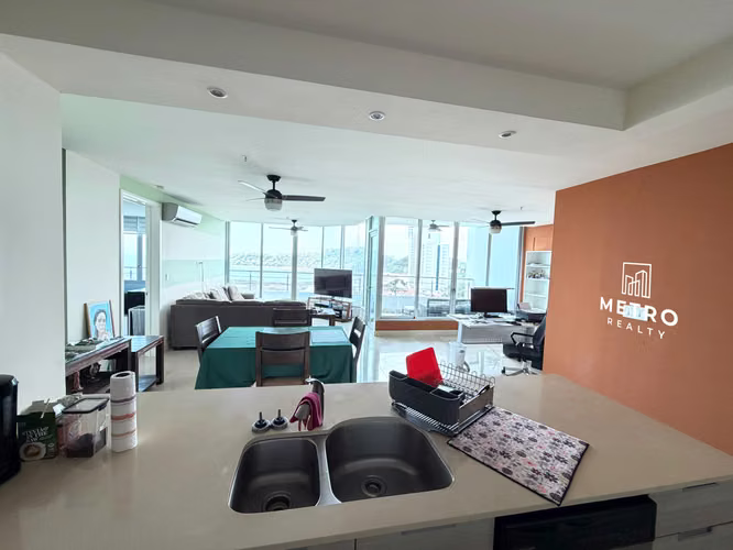 Casa Bonita Apartamento en Venta Full Vista al Mar