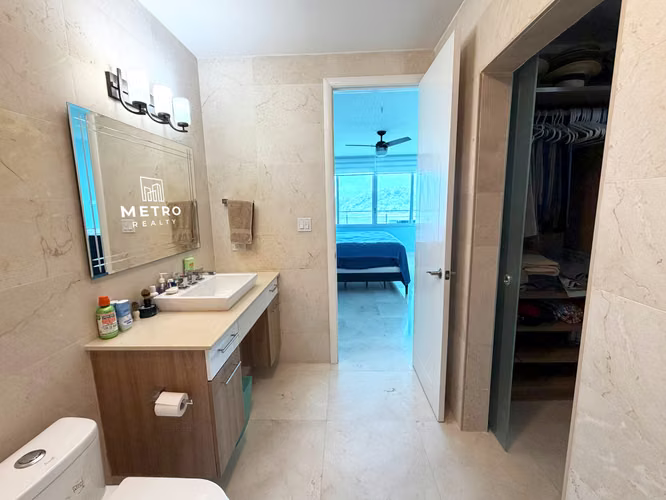 Casa Bonita Apartamento en Venta Full Vista al Mar