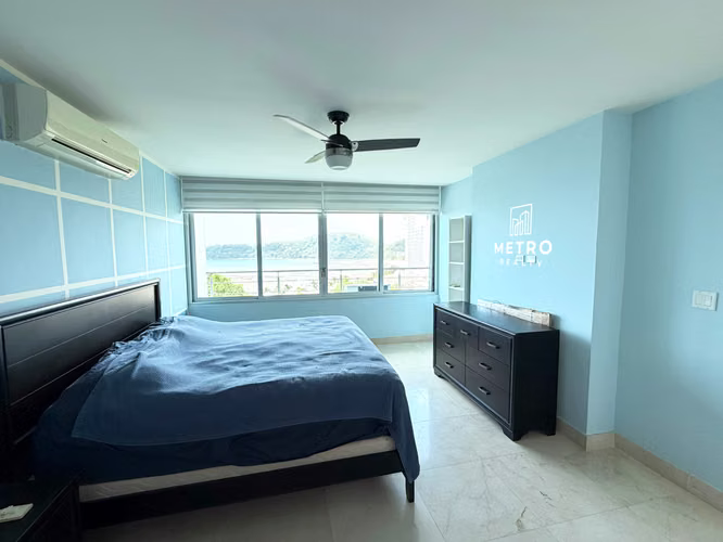 Casa Bonita Apartamento en Venta Full Vista al Mar