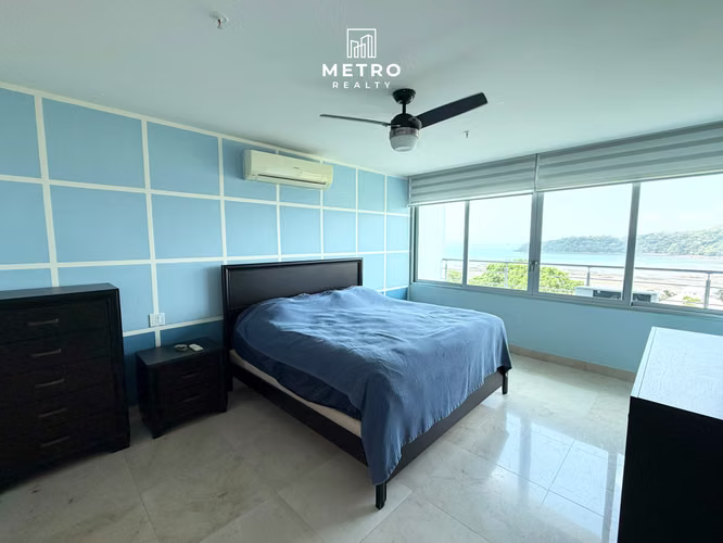 Casa Bonita Apartamento en Venta Full Vista al Mar