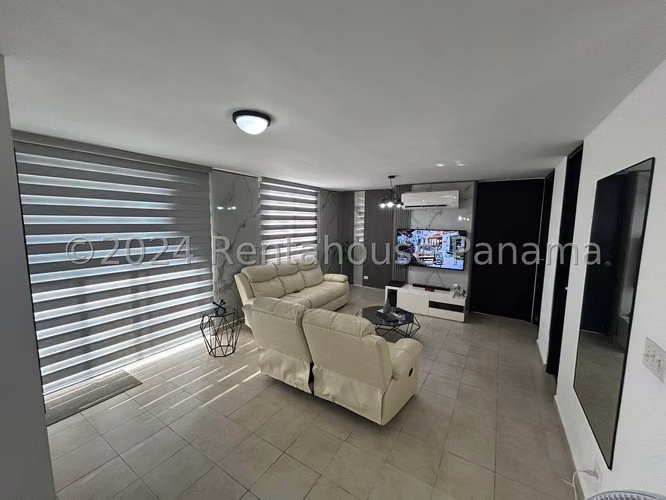 Se Vende Apartamento en Pueblo Nuevo LA27-466