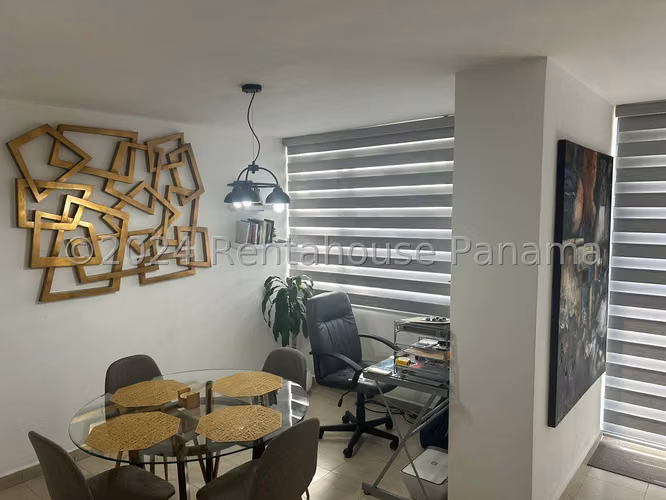 Se Vende Apartamento en Pueblo Nuevo LA27-466