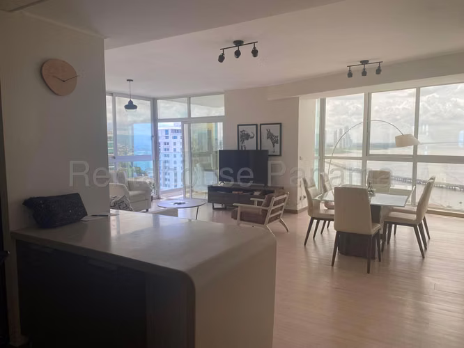Apartment for Sale in Coco del Mar LA27-492