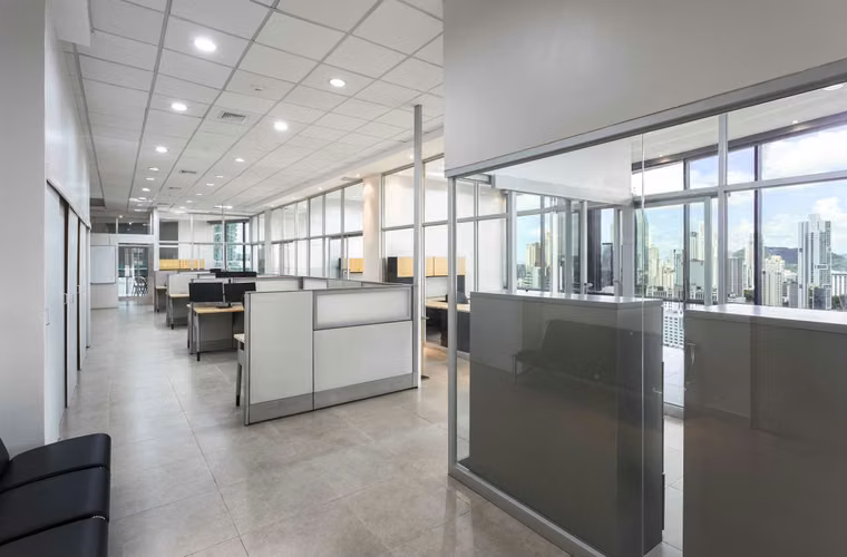 Venta de oficina para inversión en Obarrio – Torre Generali