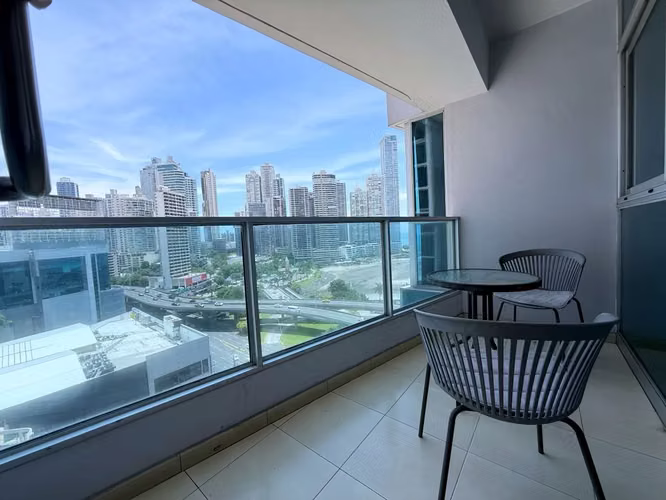 Apartamento en Venta en PH Grand Bay Tower, Av Balboa - Oportunidad Única