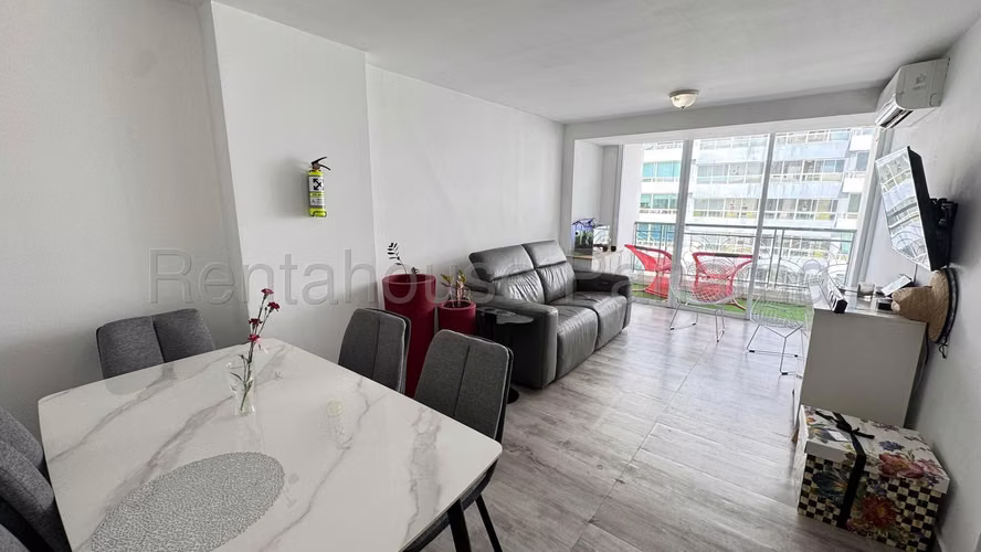 Venta de apartamento en Edison Park AK