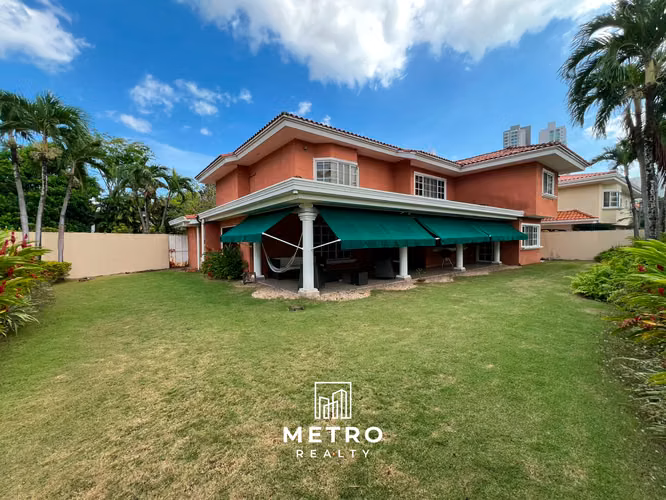 Costa del Este Lujosa Casa en Venta