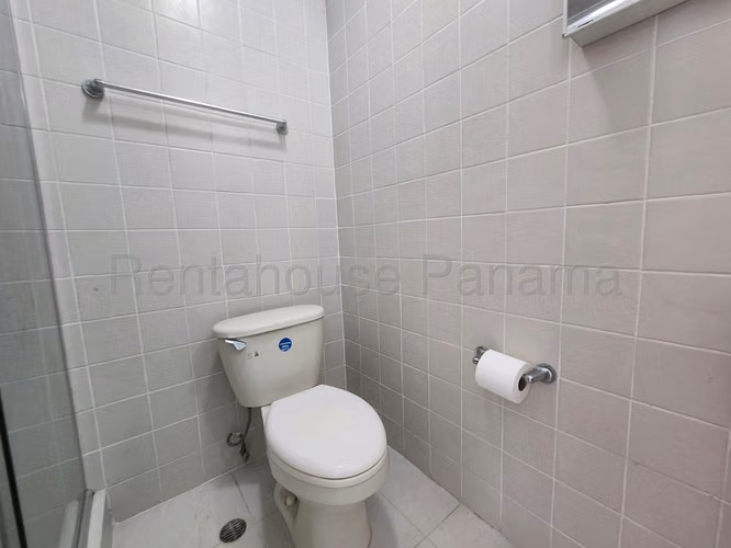 Apartamento en Alquiler en Condado del Rey. PH GREEN PARK. 27LDC506