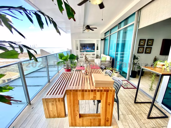 Vendo Apartamento en Punta Pacifica LC25-1451