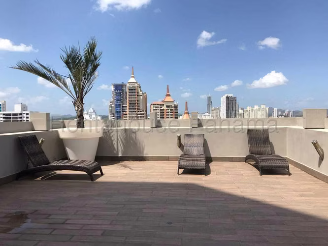 Vendo Apartamento en El Cangrejo LC25-6351