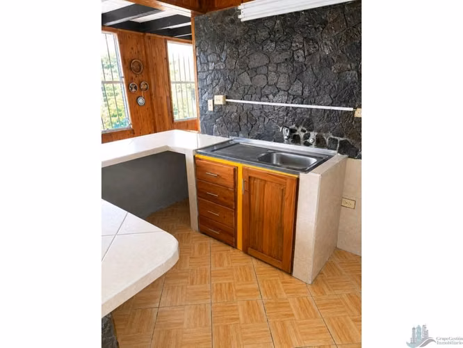 VENTA DE 2 CASA EN VOLCAN CERCADO
