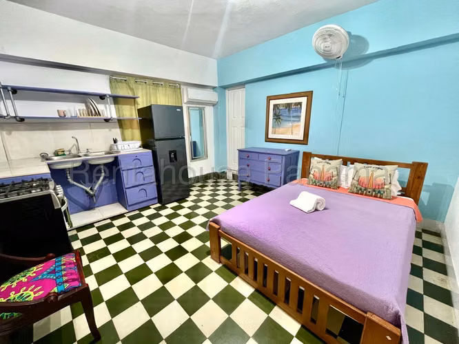 Venta de edificio con hostal operativo en Bella Vista