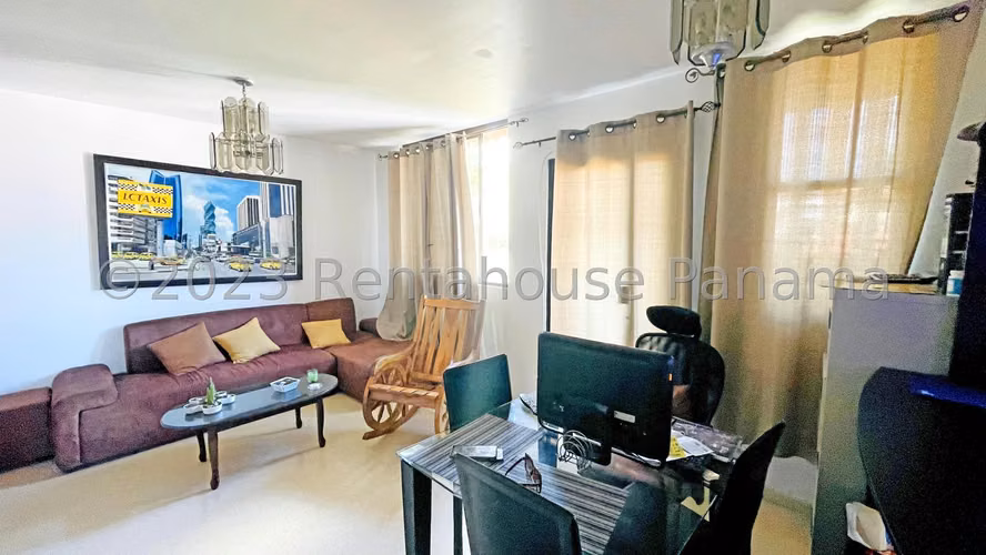 Apartment for Sale in Altos de Santa María AK