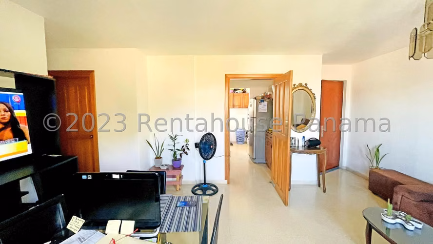 Venta de apartamento en Altos de Santa Maria AK