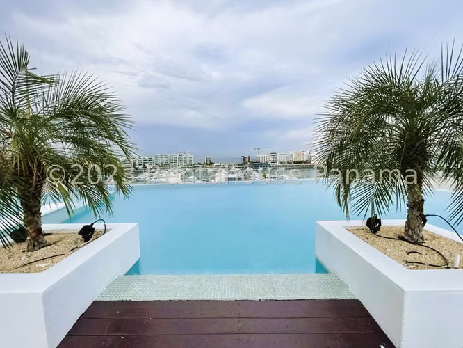 Espectacular Apartamento de Lujo "Turnkey" en Ocean Reef Islands 23EPP9741