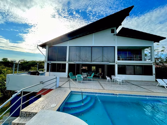 PUNTA BARCO CASA AMOBLADA EN ALQUILER