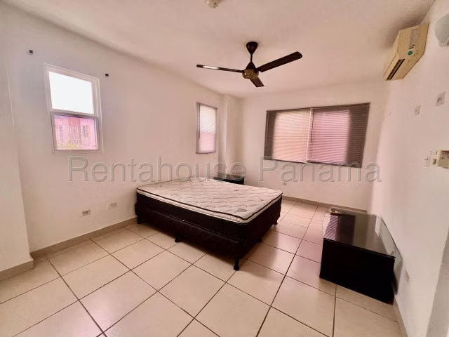 Venta de Casa Ph Augusta en Brisas del Golf 26LBR8654