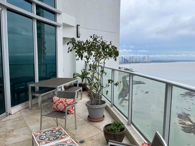 Penthouse en Venta en Blue Bahía – Punta Pacífica