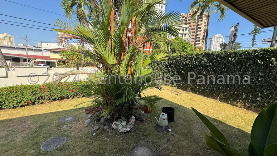 Venta de casa en San Francisco - Villa Lilla