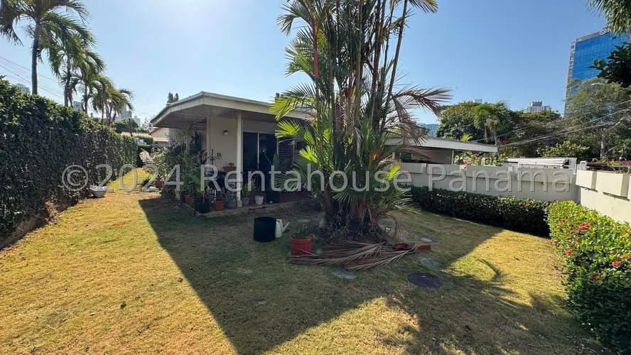 House for Sale in San Francisco – Villa Lilla