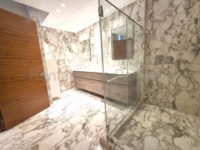 Apartamento en Ocean Reef Islands Entrada Privada y Equipamiento Miele 26EPP1574