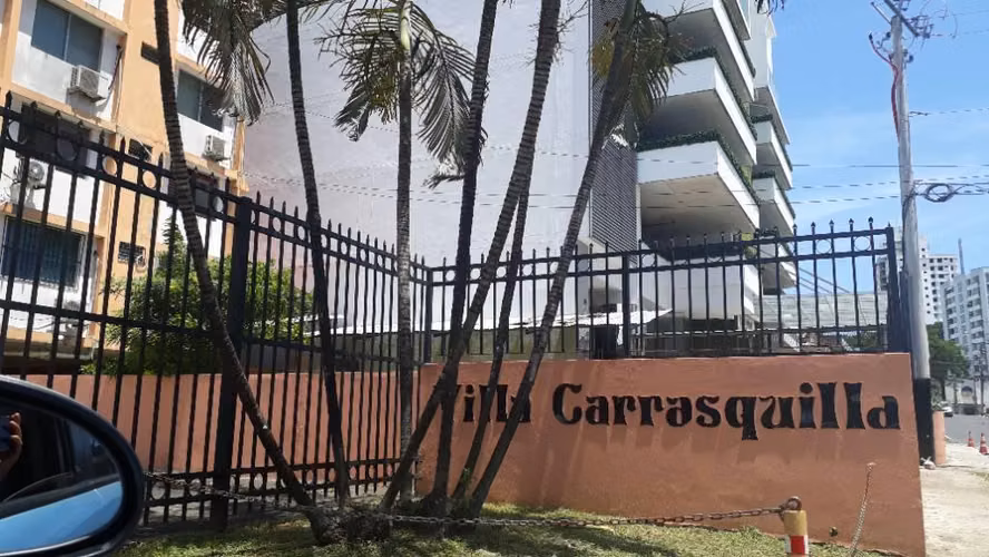 Apto de 2 recamaras a lado del Registro Publico en Carrasquilla - Imagen 1